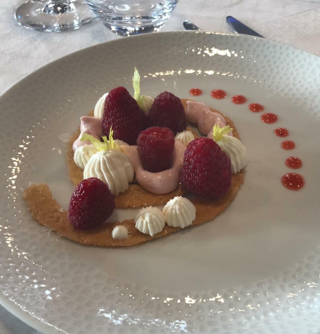 La Caroline Hotel Corbie Екстериор снимка