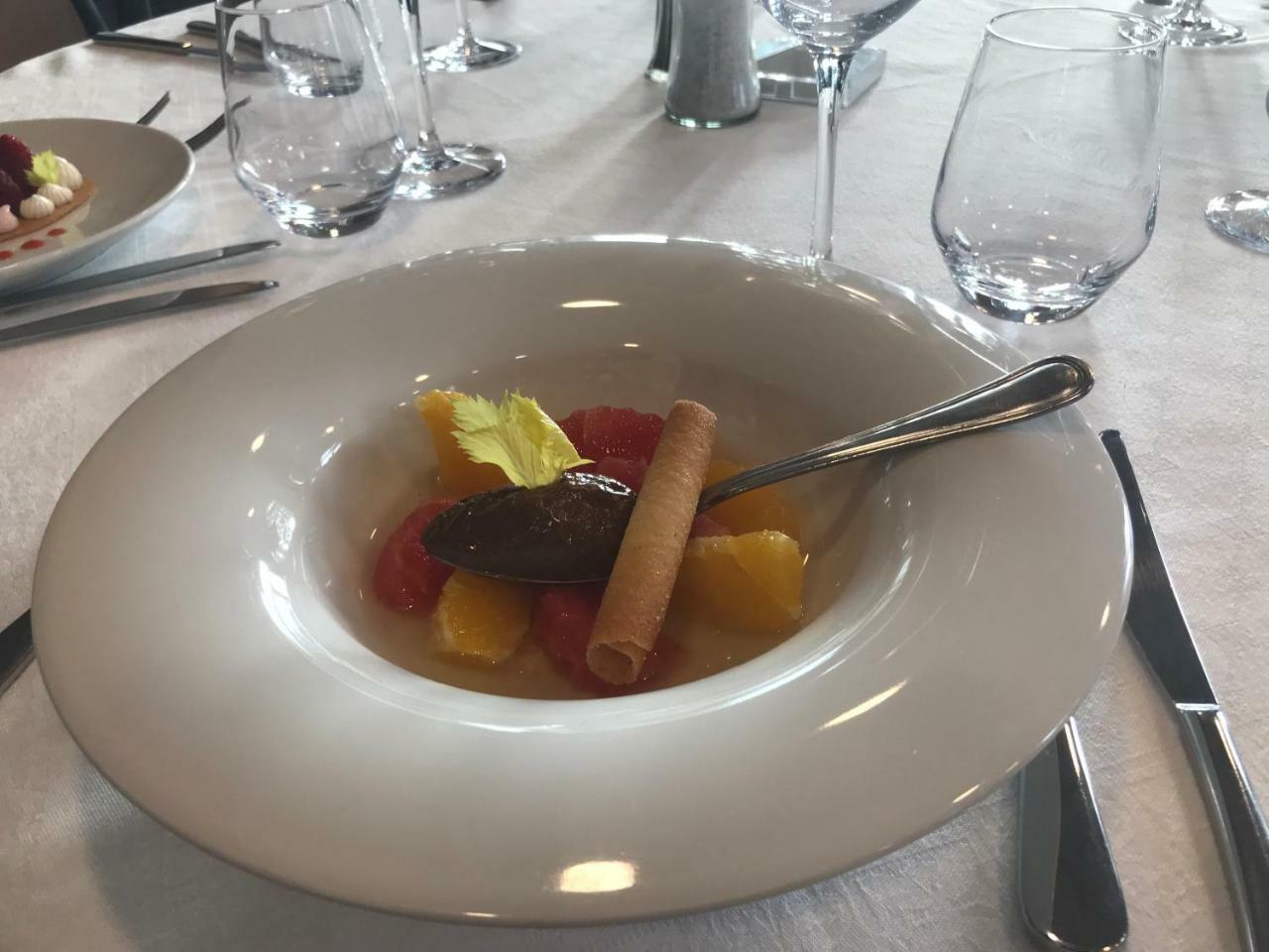 La Caroline Hotel Corbie Екстериор снимка